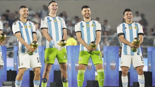 Pokal entweiht! Argentinien feiert erneut mit Penis-Jubel