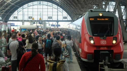 Hunderttausende Sachsen fahren aufs 9-Euro-Ticket ab