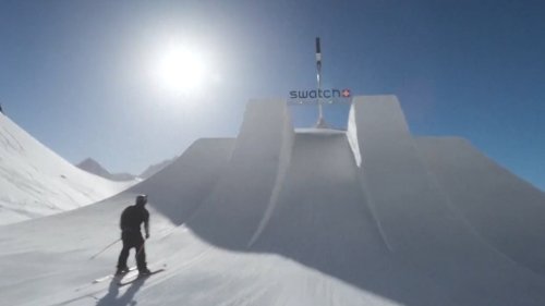 Dreifach-Weltrekord!: Ski-Star katapultiert sich 14 Meter in die Luft | Sportmix