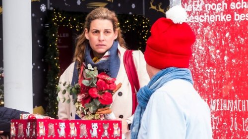 Für Elena Uhlig bedeutet Weihnachten "noch mehr Chaos als sonst"