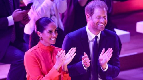 Prinz Harry und Herzogin Meghan: Händchen haltend hinter der Bühne