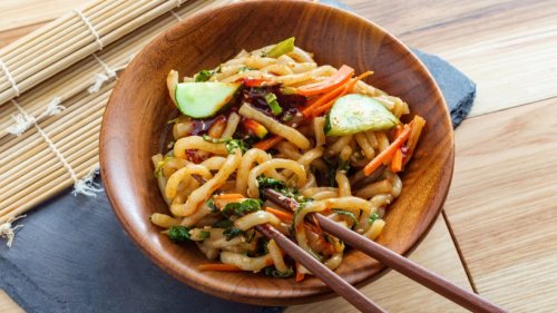 So aromatisch: Gebratene Udon-Nudeln mit Gemüse