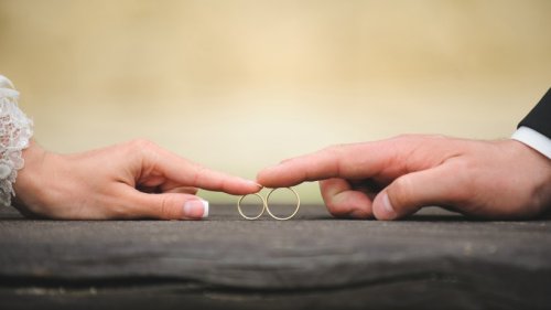 Wie die Ehe für immer hält: Beziehungsxpert*innen verraten ihre Geheimtipps