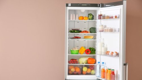 Strom sparen beim Kühlschrank: Warum dieser geniale Taschenlampen-Trick dabei hilft