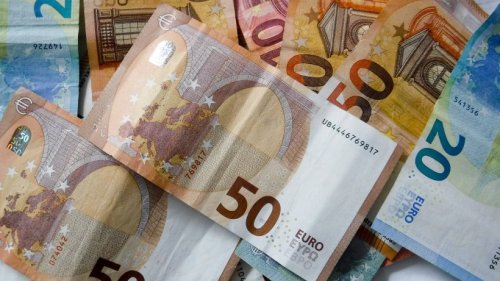 So viele Rentner bekommen mehr als 3.000 Euro Rente