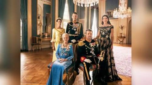 Nach Drama um Titelentzug: Neues Familienfoto der dänischen Royals
