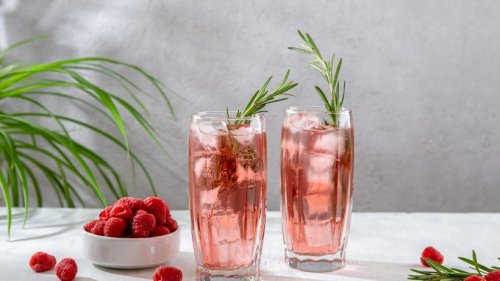 Haben Sie schon mal einen Berry Lime Cocktail probiert?
