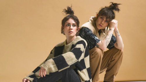In Canada: Tegan and Sara Lead Open Letter Campaign Against Anti-Trans Policies
