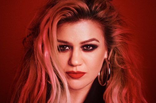 Kelly Clarkson on Why She Covered Billie Eilish's 'Happier Than Ever'