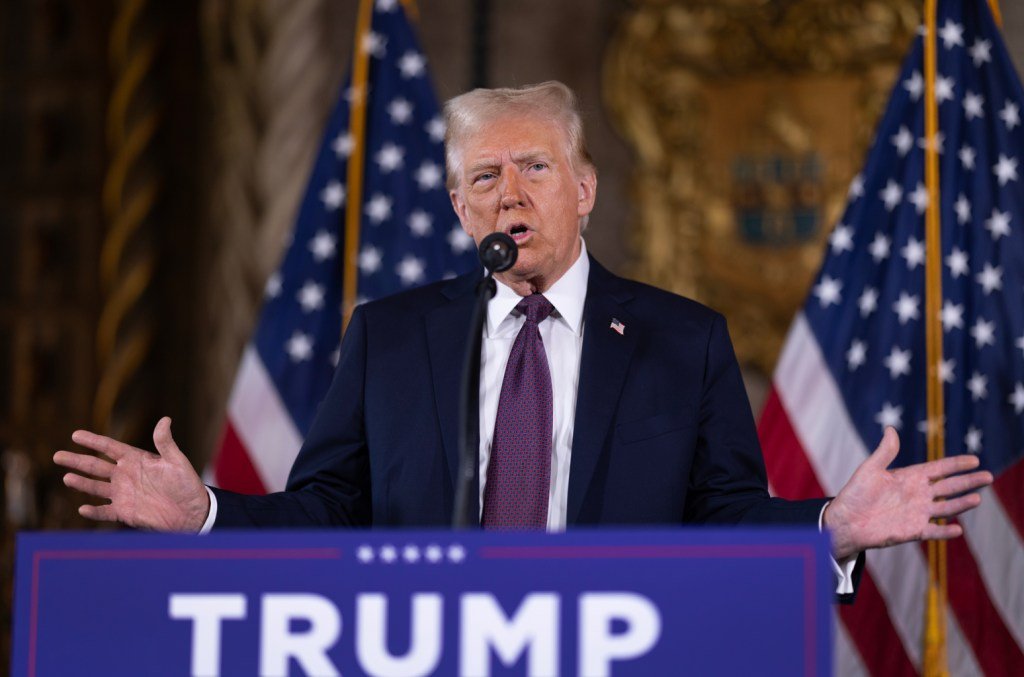 Musicians Donald Trump Has Insulted, From Taylor Swift to Snoop Dogg