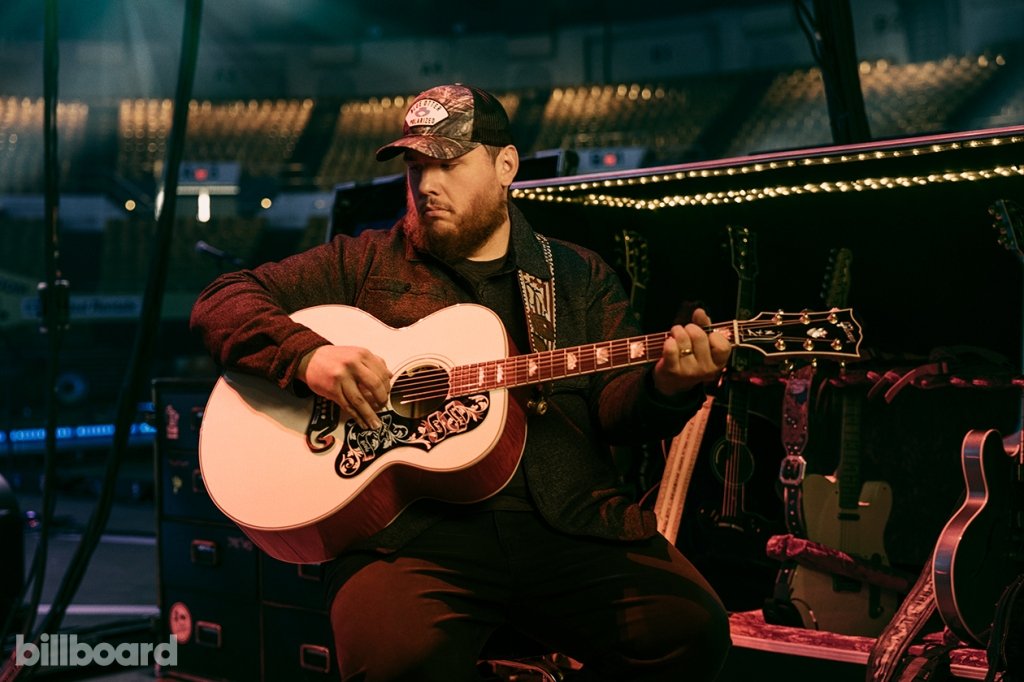 How Luke Combs Is Taking Country Music to New Global Frontiers