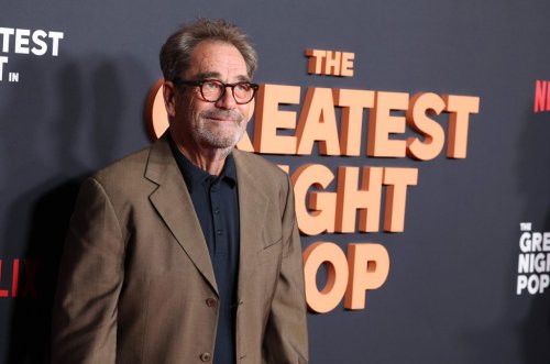 Huey Lewis Calls Musical Inspired by His Band’s Songs a ‘Creative Outlet’ After Losing His Hearing