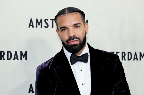 Drake Announces First Poetry Book ‘Titles Ruin Everything’ | Flipboard