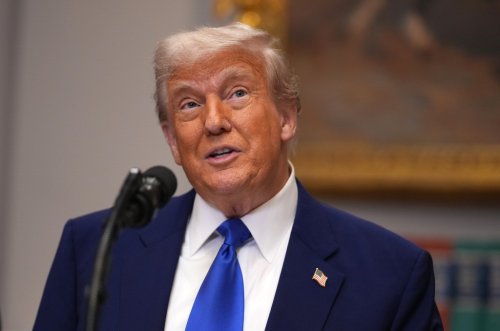 Donald Trump’s ‘Attacks’ on Taylor Swift & Bruce Springsteen Condemned by American Federation of Musicians