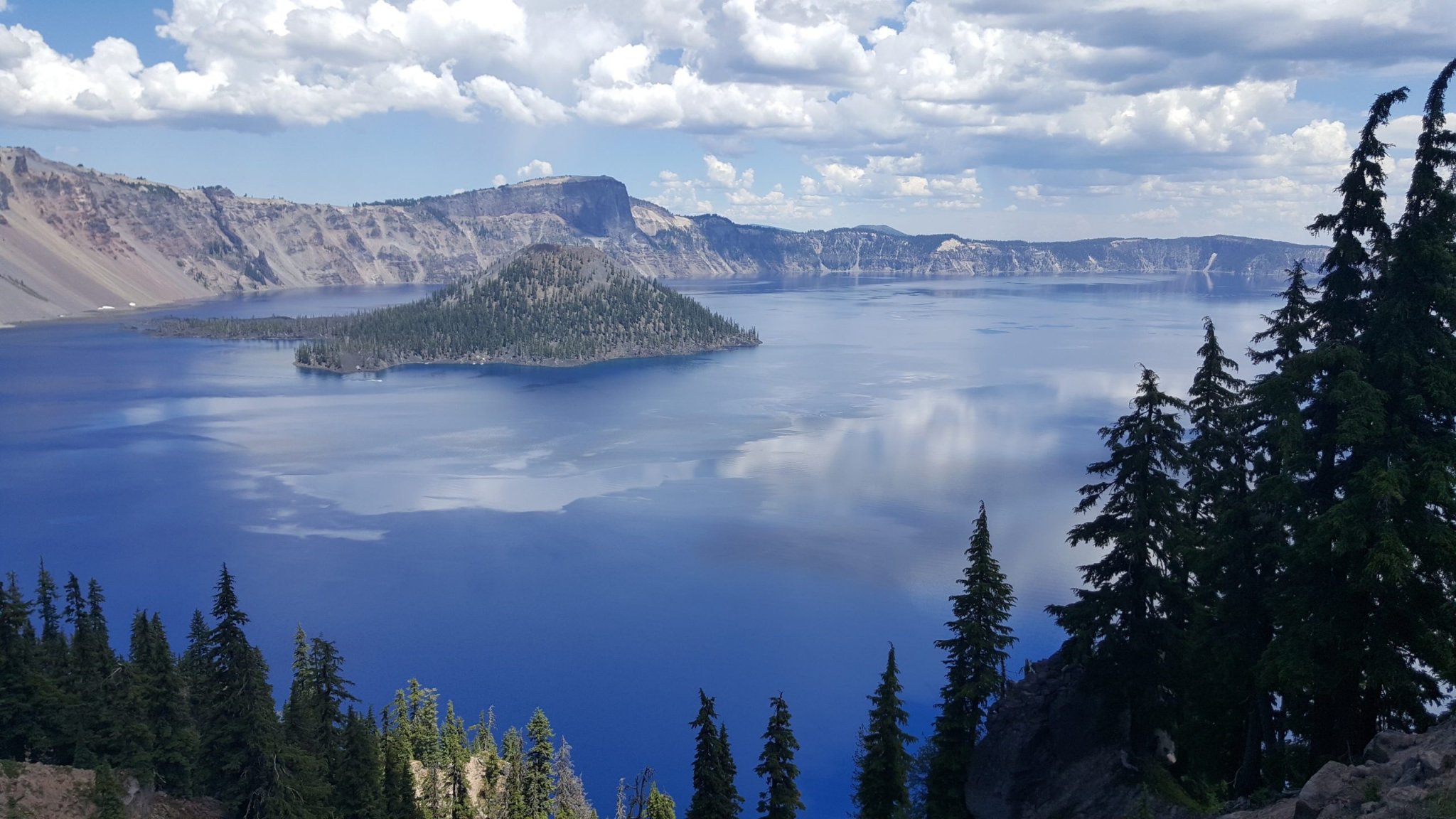 Explore the Wonders of Oregon’s Crater Lake
