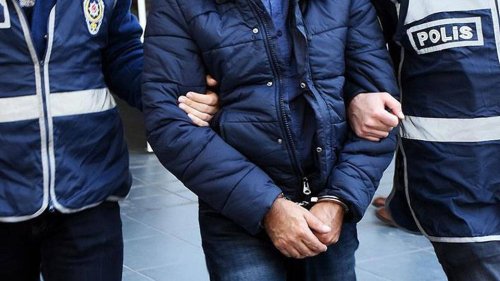 9 ilde FETÖ operasyonu: Aralarında rütbelilerin de olduğu 19 kişi gözaltına alındı