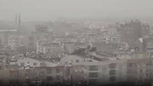 Antalya'yı nem bunalttı: Kenti bulutlar kapladı