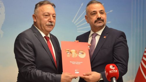 İzmir Büyükşehir Belediyesi için CHP'ye iki başvuru daha