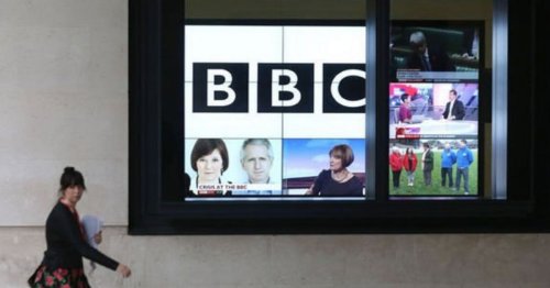 BBC issues update over 'end of terrestrial TV' with UK households having to 'prepare'