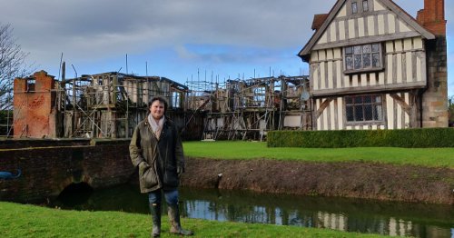 Holy Grail could be hidden 'under Midlands manor house'