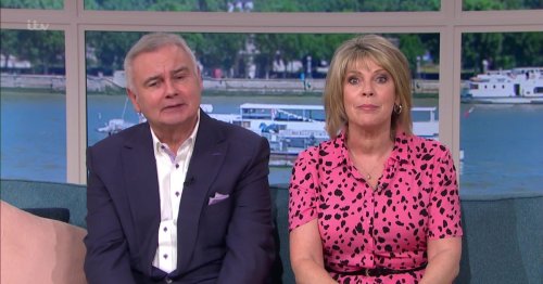 Eamonn Holmes in trouble with This Morning viewers after they spot bad habit