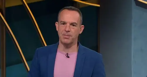 Martin Lewis warns followers of fake handcuff photo scam on social media
