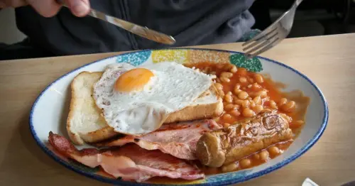 'Superfood' found in British fry-ups can help 'slow down ageing' - not egg or tomatoes