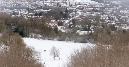 Surprise snow blast set to hit UK as six cities await freak weather twist