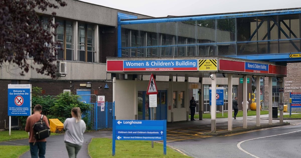 Hospital executives call for suspension of Lucy Letby inquiry