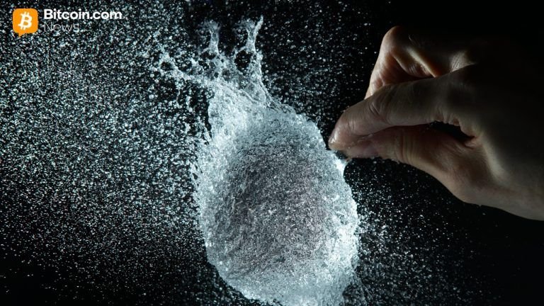 Robert Kiyosaki Sees 30-Year Bubble Bursting as His Bitcoin Conviction Holds Firm