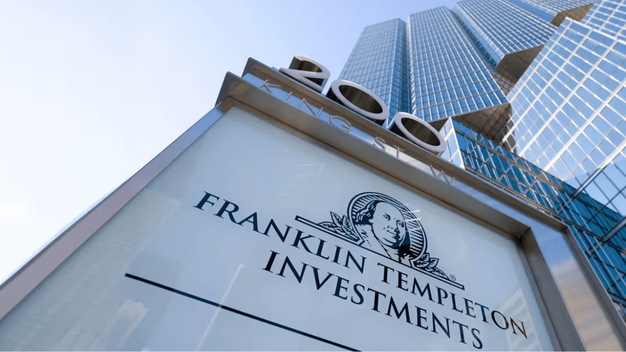 Franklin Templeton Files New Bitcoin DRIP ETFs That Turn Stock Dividends Into BTC