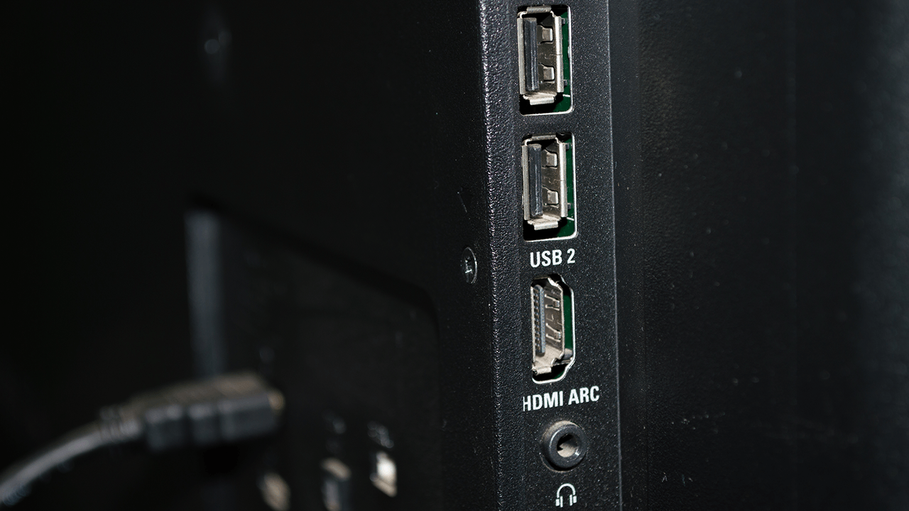 TV USB Ports Are More Useful Than They Look, With Four Practical Ways to Use Them