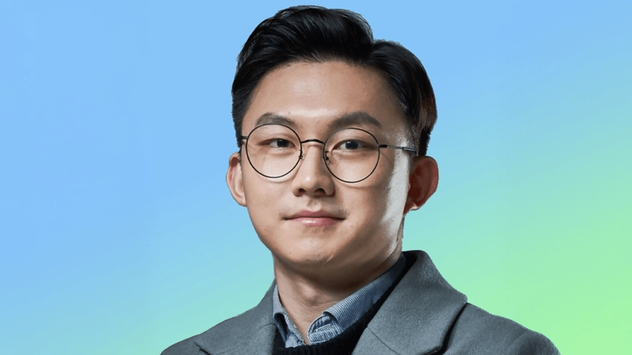 As Top Analysts Turn Bearish on Bitcoin, Cryptoquant's CEO Stands Almost Alone