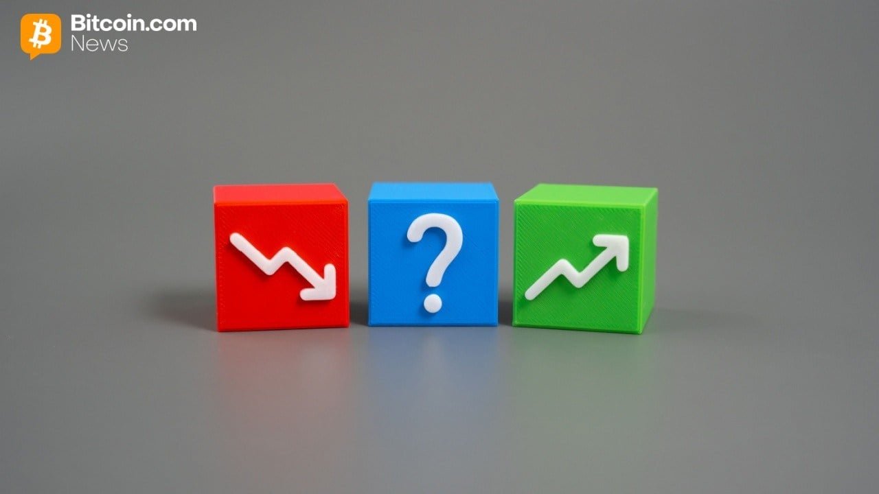 Bitcoin Stabilizes Despite ETF Outflows and Rate Repricing