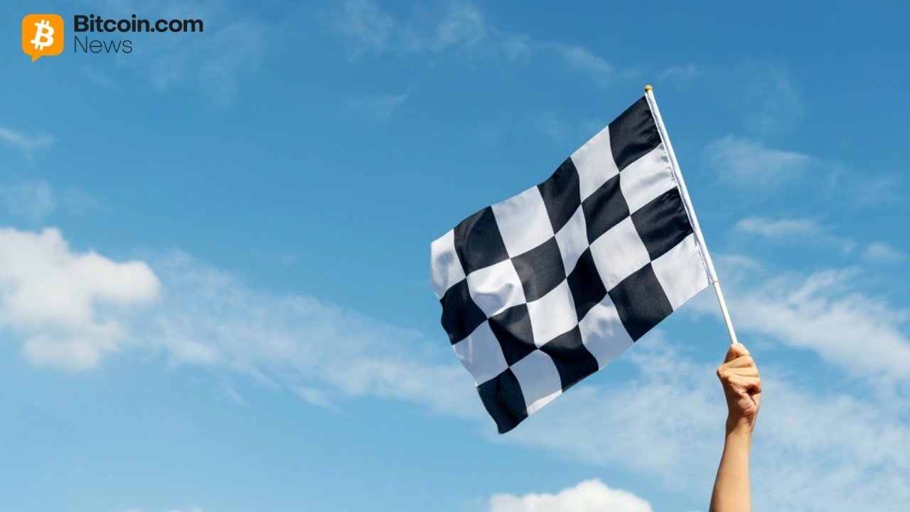 Bitcoin Leads Broad ETF Rally With $697 Million Inflow