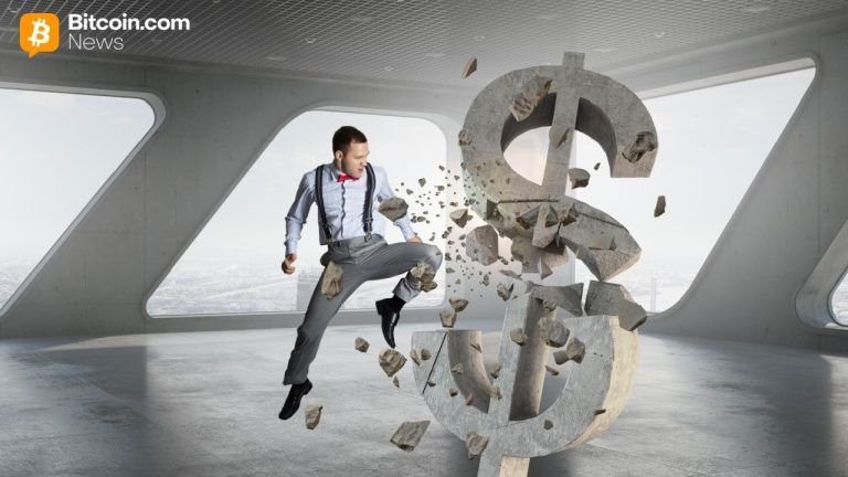 Bitcoin Bleeds, Ether Struggles, Solana Shines in Weekly ETF Flows