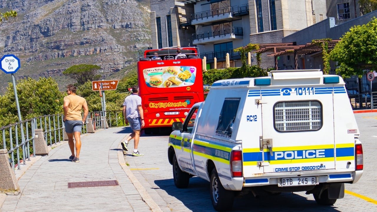 Cape Town Expands Crypto Fraud Fight as Police Seize Luxury Cars With Fake Plates
