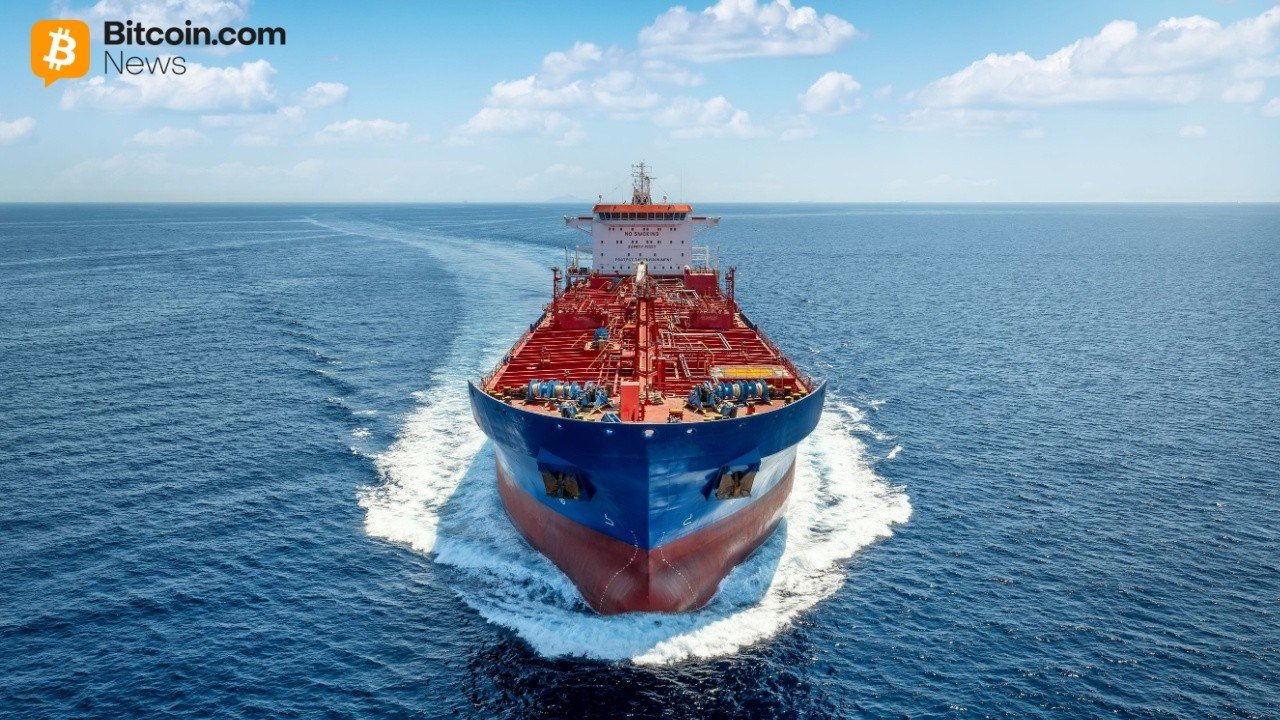 Bitcoin Shrugs off Iran Shock as Crude Oil Hits One-Year High