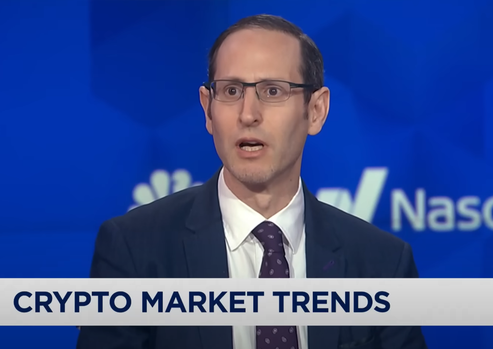 VanEck Says Bitcoin Miners Face $50 Billion Funding Gap In AI Pivot