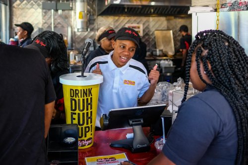 Slutty Vegan brings its fast food, ‘burgers’ and high energy vibe to Fort Greene - Brooklyn Magazine