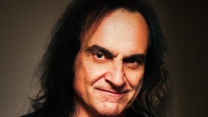 VINNY APPICE Admits It Was 'Risky' Remixing DIO's 'Holy Diver': 'When You Mess With A Classic, You're Taking A Chance'