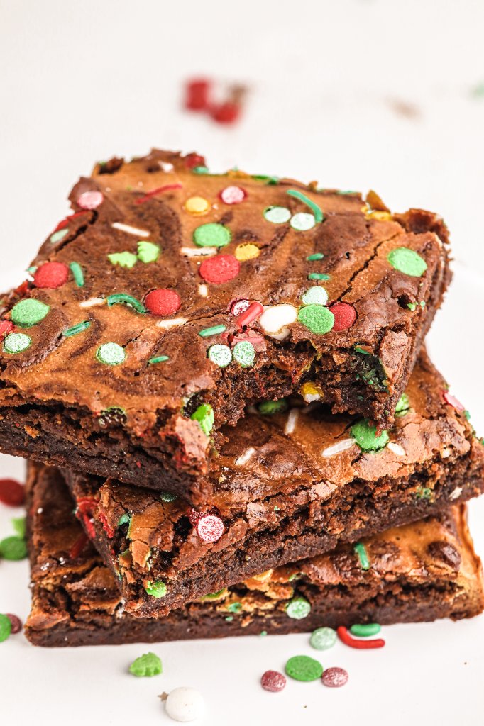 Irresistible Brownies: Gooey Brownie Recipes - cover