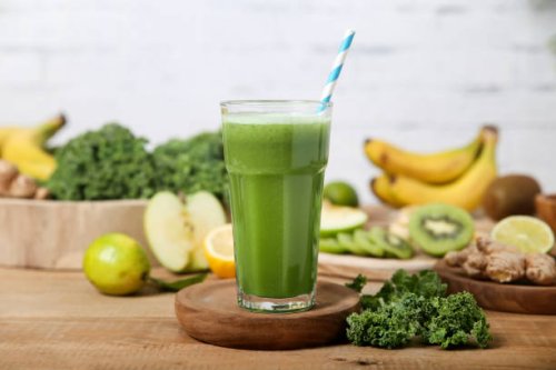 4 Green Smoothies To Sip Your Way To Lower Cholesterol