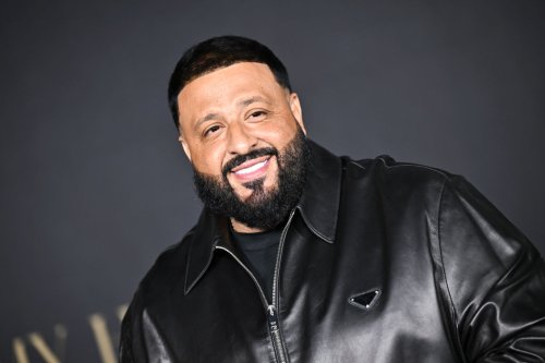 Err Jordans? Social Media Blasts DJ Khaled For Being Carried Onstage To Keep Kicks Clean