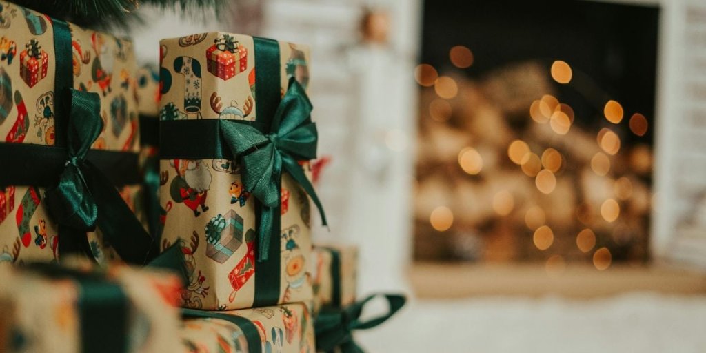 BlackFriday.com Expert Savings Tips - cover