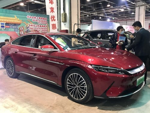 Chinesischer Elektroautobauer BYD bleibt in Deutschland auf seinen Autos sitzen