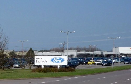 Ford streicht 3500 von 4500 Stellen im Werk Saarloius