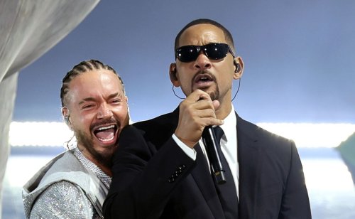 Will Smith Hits Coachella With Surprise 'Men in Black' Coachella Performance During J Balvin's Set - Blavity