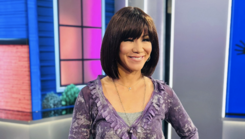 Black Twitter Reacts To 'Big Brother' Host Julie Chen Moonves' Bob, Fans Hilariously Mistake Her For Erica Campbell - Blavity