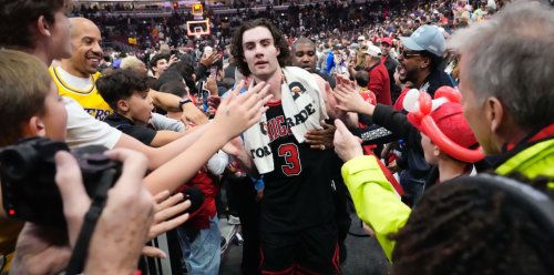 Knueppel & Queen, Players Reflect on Season, Josh Giddey Wants to Get Paid, and Other Bulls Bullets